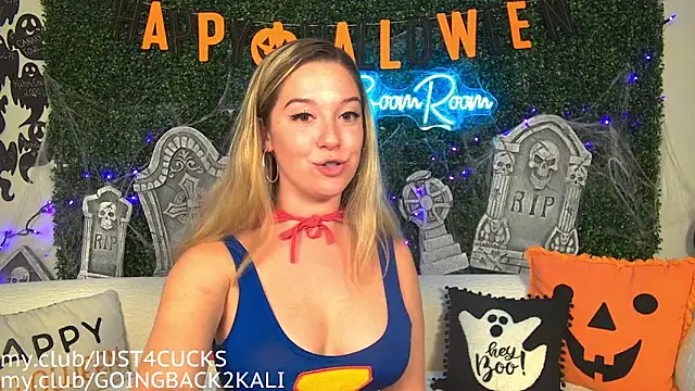 boomboomr00m online show from 10.08.25