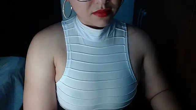 Snapshot of lizbodu chatting on 07.23.26 lizbodu online show from 07.23.26