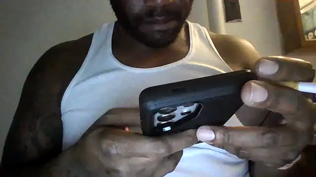 Snapshot of ReeferMadness59 chatting on 10.07.25 ReeferMadness59 online show from 10.07.25