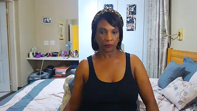 Hotgrannyx online show from 12.22.24