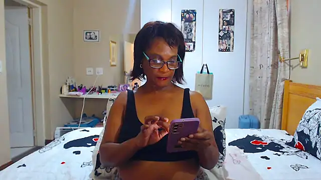 Hotgrannyx online show from 02.26.25