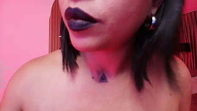 arianna smith  online show from 01.17.25
