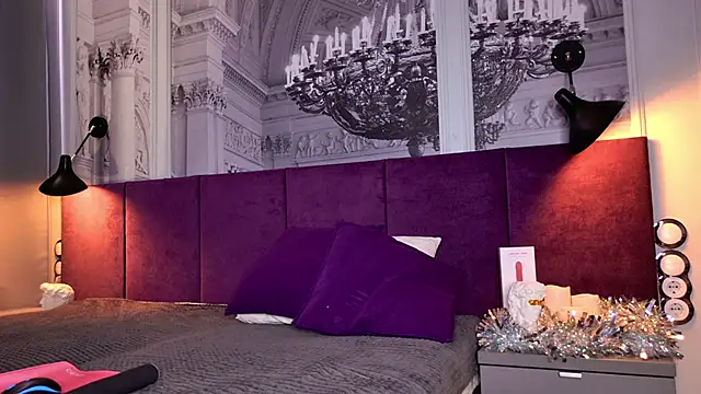 SofiaFoster  online show from 12.11.24