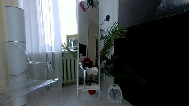 SofiaFoster  online show from 10.06.25