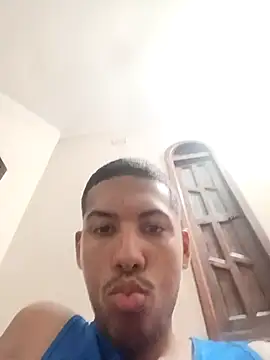 Vinicius5890 online show from 04.18.26