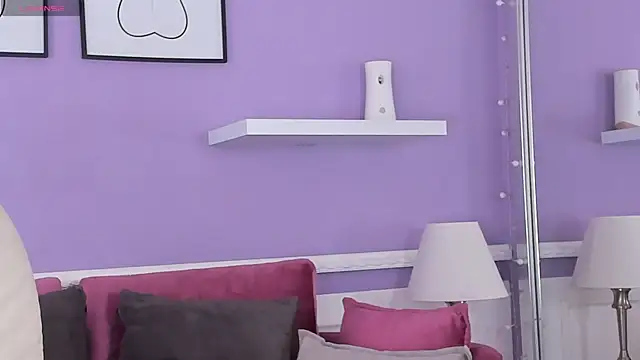 MaddyWattson online show from 12.09.24