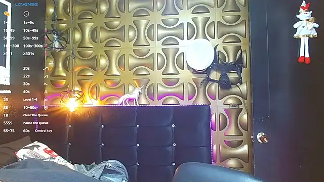 Snapshot of angel_sexyevil chatting on 01.22.25 angel sexyevil online show from 01.22.25