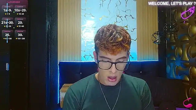 Snapshot of angel_sexyevil chatting on 10.23.25 angel sexyevil online show from 10.23.25