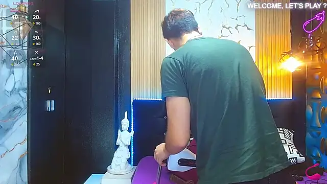 Snapshot of angel_sexyevil chatting on 10.29.25 angel sexyevil online show from 10.29.25