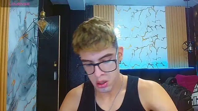 angel sexyevil online show from 12.22.25