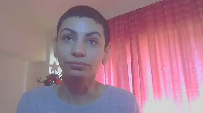 Snapshot of hotSANDRA_STARR chatting on 01.12.25 hotSANDRA STARR online show from 01.12.25