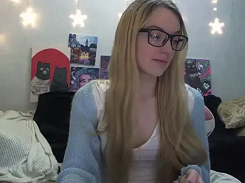 SecretSophia online show from 09.25.25