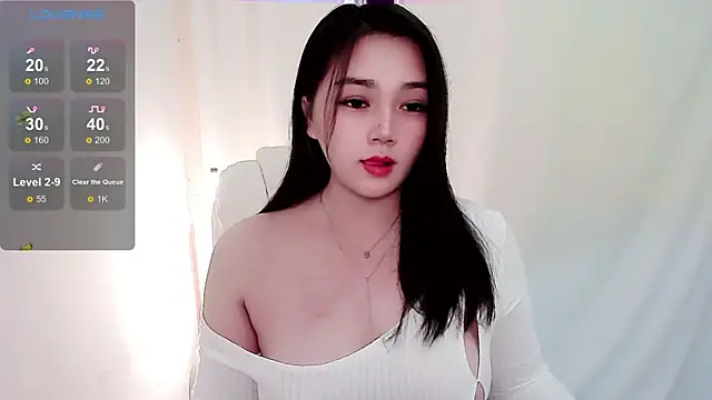 small Eva online show from 12.03.24