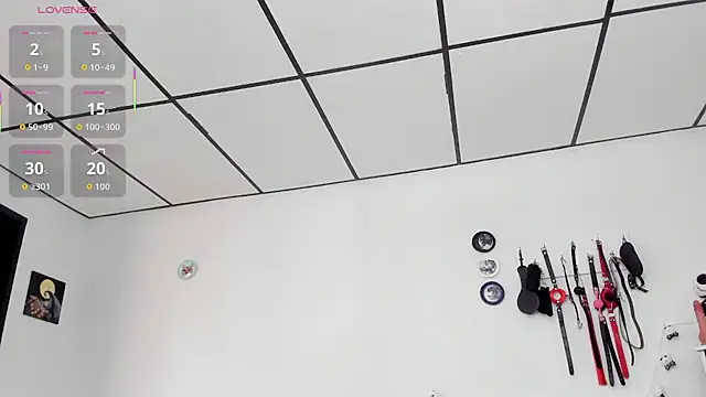 Snapshot of SAMANTHA_DM chatting on 02.27.26 SAMANTHA DM online show from 02.27.26