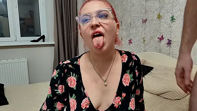 GenrikhBecca online show from 02.19.25