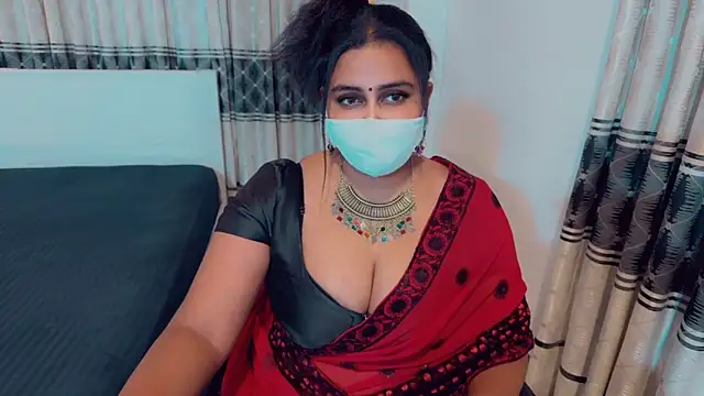 Snapshot of SonY_CaM chatting on 04.02.26 SonY CaM online show from 04.02.26