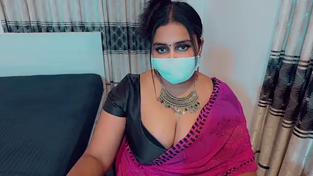 Snapshot of SonY_CaM chatting on 04.03.26 SonY CaM online show from 04.03.26