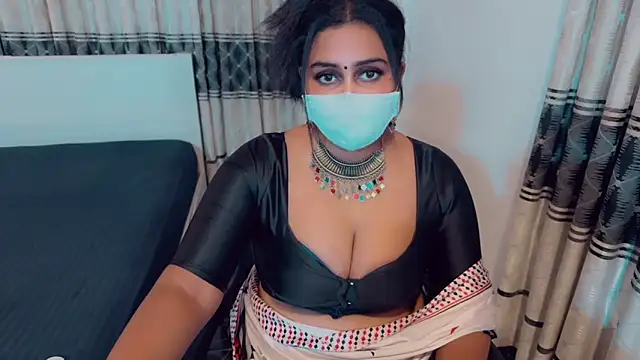 Snapshot of SonY_CaM chatting on 04.08.26 SonY CaM online show from 04.08.26