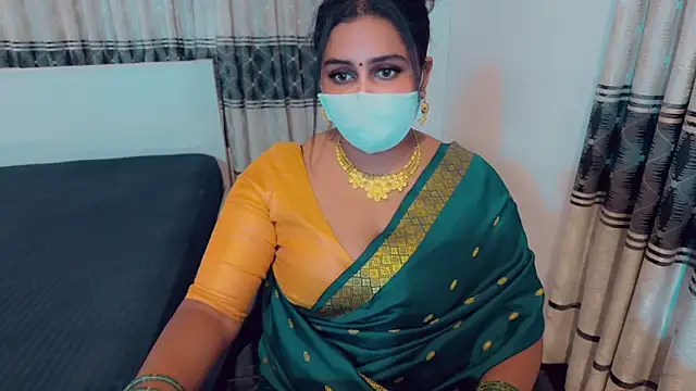 Snapshot of SonY_CaM chatting on 04.15.26 SonY CaM online show from 04.15.26