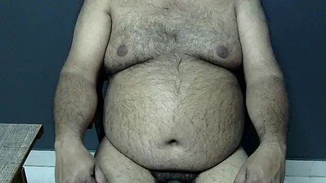 hairysubcub 70 online show from 01.23.25