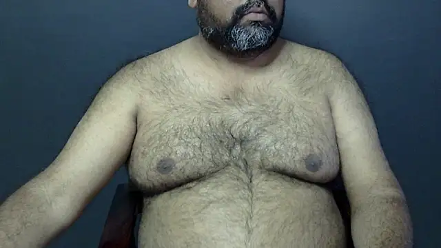 hairysubcub 70 online show from 02.15.25