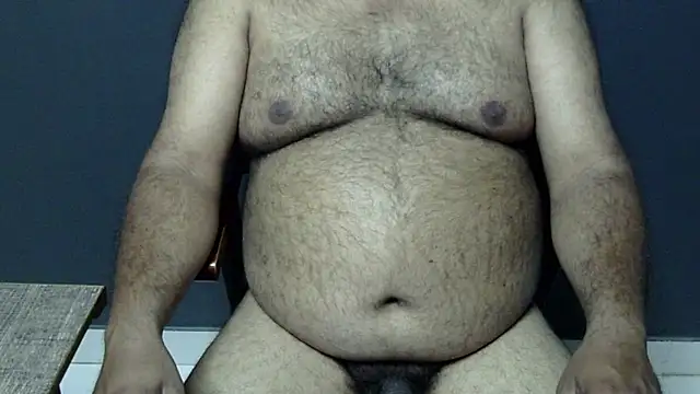 hairysubcub 70 online show from 03.15.25