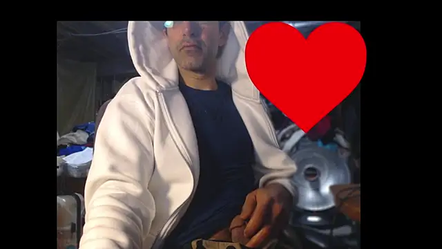 Gsmile1 online show from 04.05.26