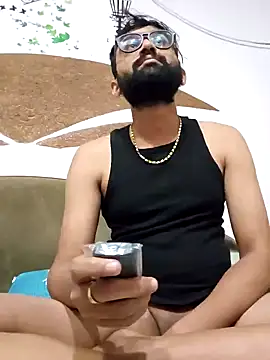 love4shownude online show from 01.14.25