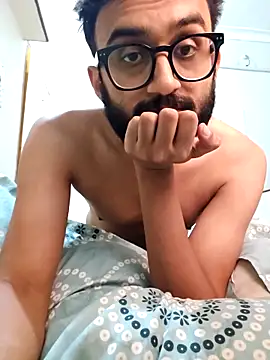 love4shownude online show from 10.19.25