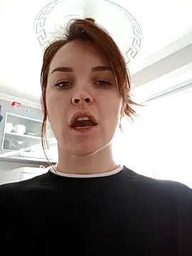 LazyTanukii online show from 09.24.25