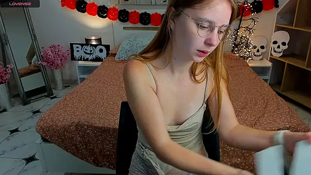 CharmedDoll online show from 10.18.25