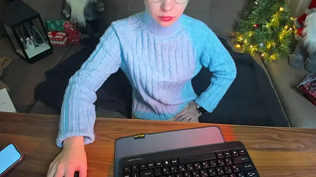 CharmedDoll online show from 12.21.25