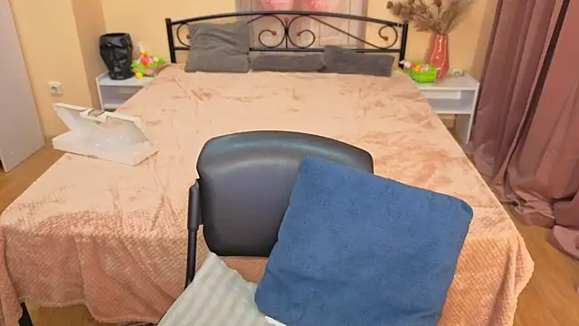 CharmedDoll online show from 04.07.26