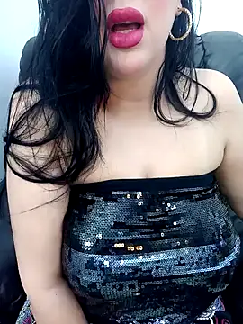 Snapshot of Queen_sousou chatting on 01.25.25 Queen sousou online show from 01.25.25