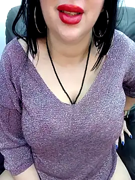 Snapshot of Queen_sousou chatting on 02.04.25 Queen sousou online show from 02.04.25