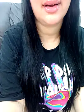 Snapshot of Queen_sousou chatting on 02.12.25 Queen sousou online show from 02.12.25