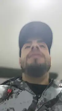 Snapshot of dereck_fiore chatting on 05.11.26 dereck fiore online show from 05.11.26