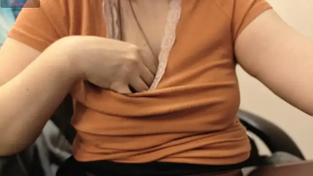 BattyMoll online show from 11.30.25