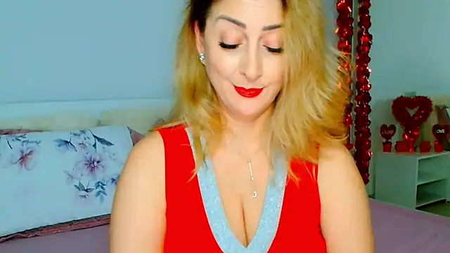 Tyana40 online show from 02.17.25