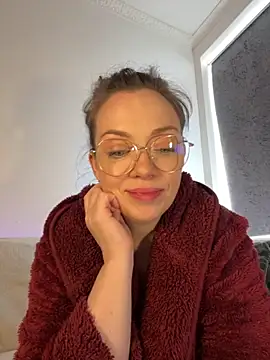 Snapshot of FemDom_RubyKnightXXO chatting on 09.17.25 FemDom RubyKnightXXO online show from 09.17.25