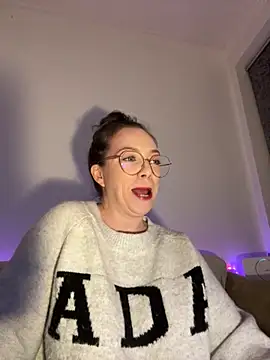 Snapshot of FemDom_RubyKnightXXO chatting on 11.01.25 FemDom RubyKnightXXO online show from 11.01.25