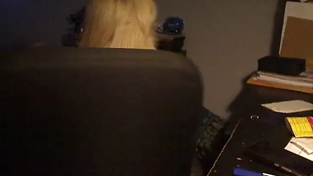 XTRAHORNYONE online show from 02.09.25