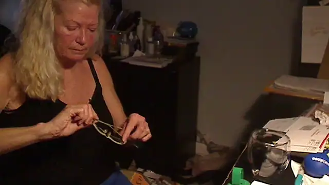 XTRAHORNYONE online show from 03.15.25