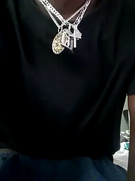 RinsingWood84 online show from 12.27.24