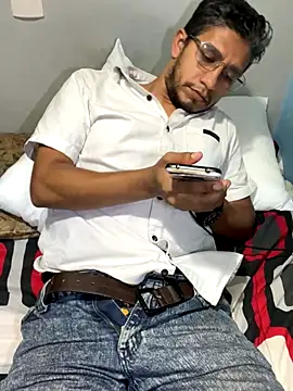 Darkdickhard online show from 10.21.25