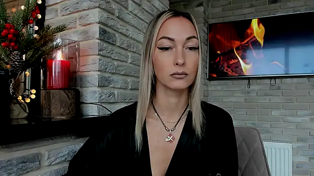 StarryHanna online show from 12.05.24