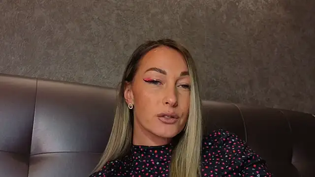 StarryHanna online show from 10.15.25