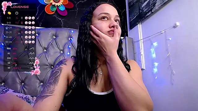 LAILAGUMMY online show from 12.07.24