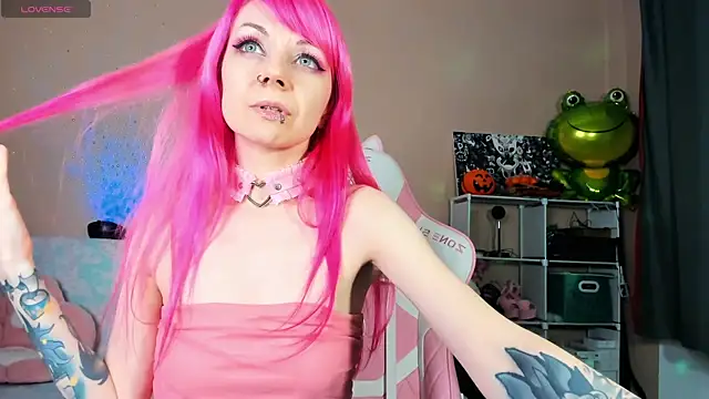 Snapshot of AmyRose6969 chatting on 09.26.25 AmyRose6969 online show from 09.26.25