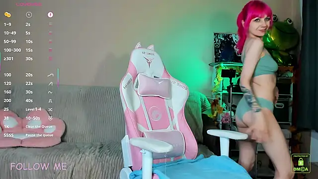 Snapshot of AmyRose6969 chatting on 11.04.25 AmyRose6969 online show from 11.04.25